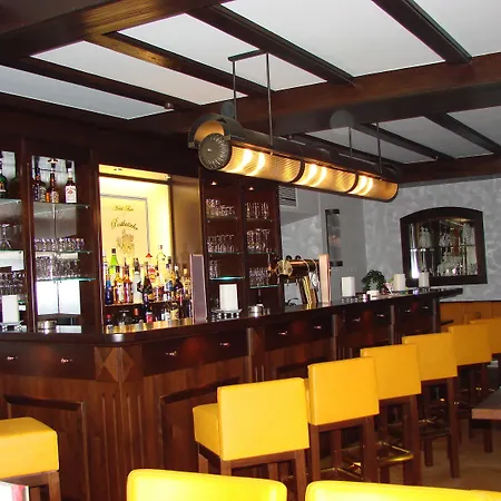 ホテル ツル ポスト ベルンカステル・クース