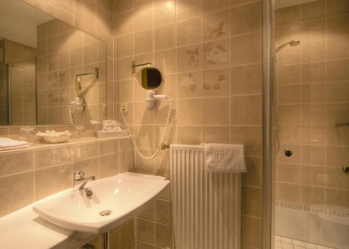 Hotell Zur Post Bernkastel-Kues