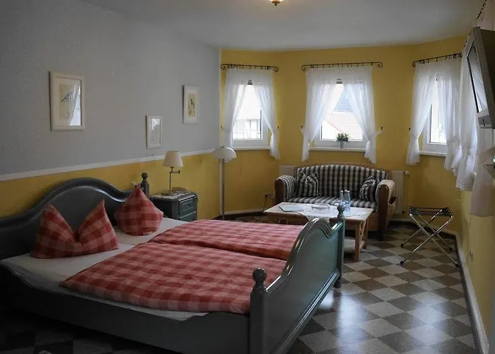 ツル ポスト ホテル